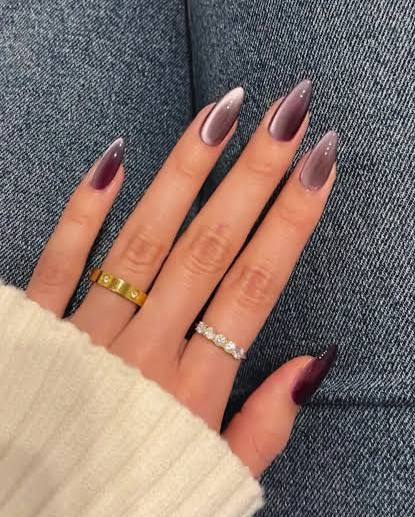 کت‌آی مخملی (Velvet Cat Eye Nails)