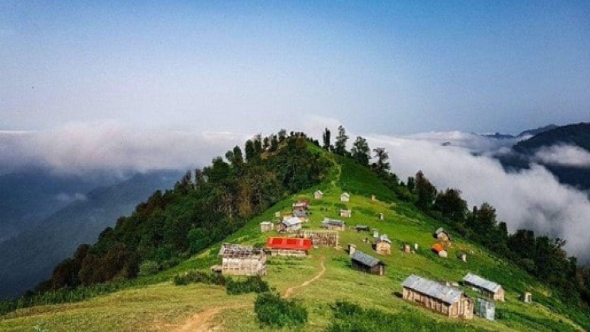 بهترین فصل سفر به ماسال کی است و چه لباس و تجهیزات مناسبی باید همراه داشته باشم؟