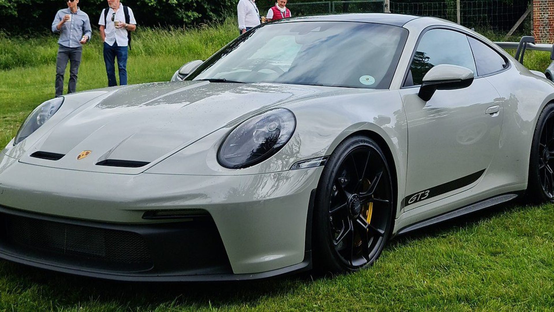 نگاهی به پورشه 911 GT3 برترین خودروی اسپرت جهان در سال 2022